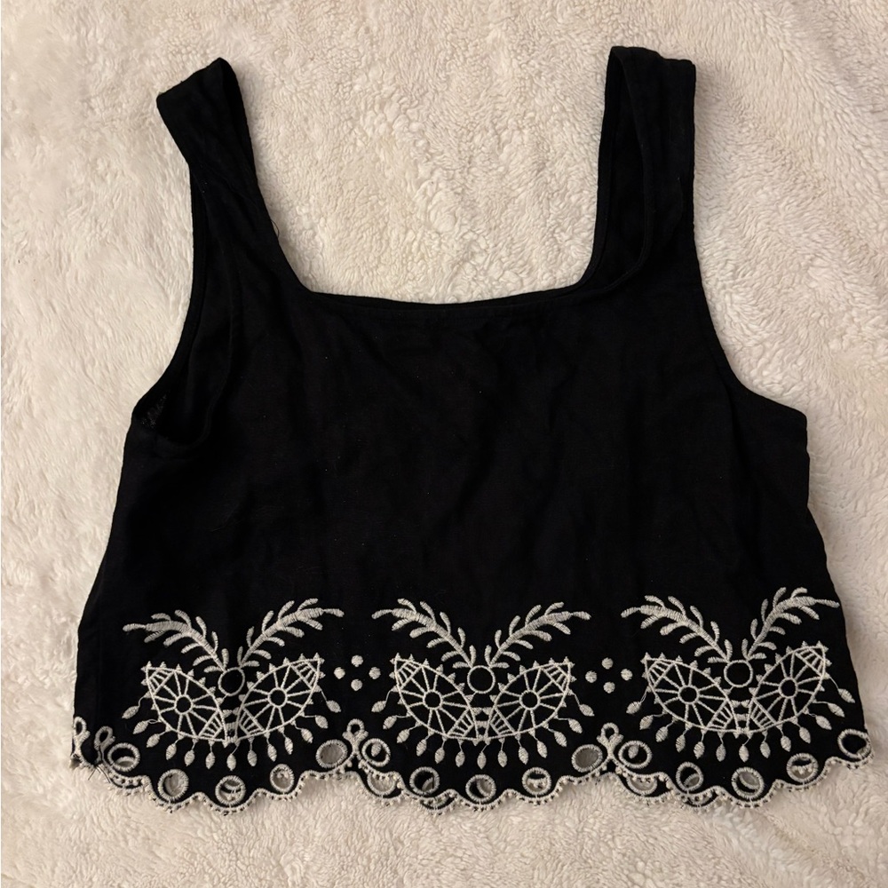 Embroidered Black Crop Top Maison D’Amelie small